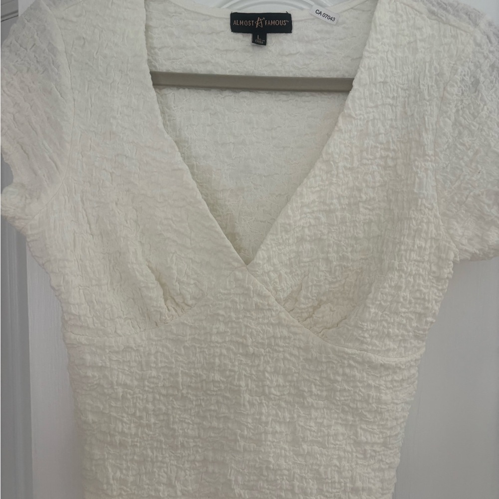 Almost Famous Women's Ivory Textured Blouse